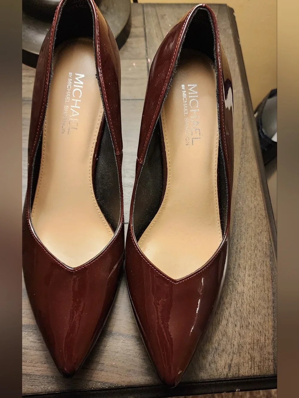 Michael Shannon Jenelle Burgundy Patent Pumps Women’s Size 11 Pointed Toe Heels